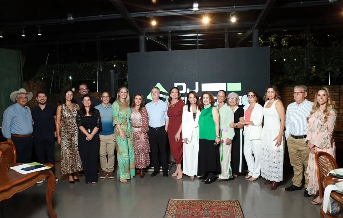 LeiloDom celebra 22 anos com inovação e foco na solidariedade em Dourados